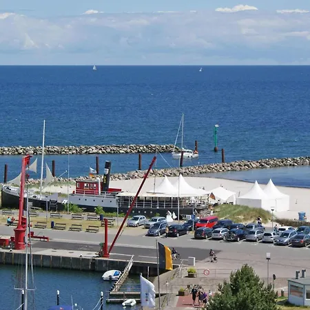 Blockhaus Mit Grosser Ueberdachter Terrasse * Damp